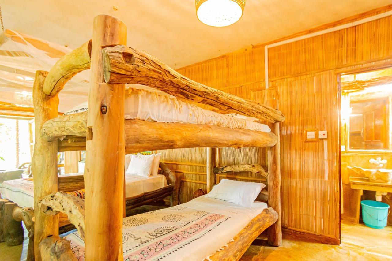 Ziwa Beach Resort แบมเบอรี ภายนอก รูปภาพ