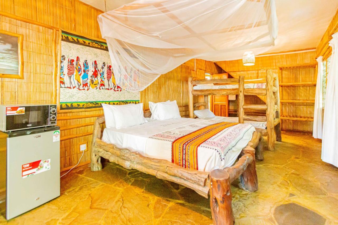 Ziwa Beach Resort แบมเบอรี ภายนอก รูปภาพ