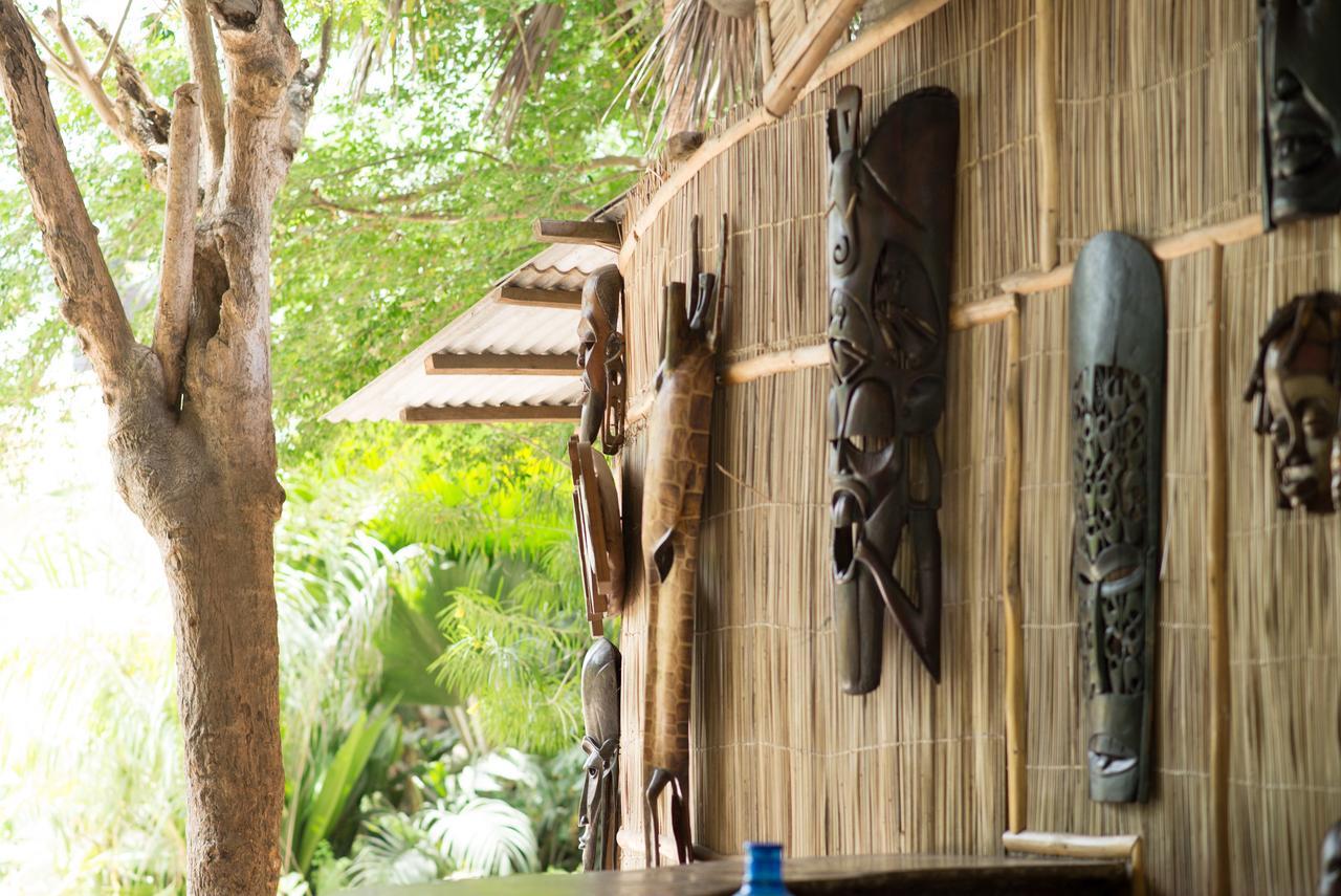 Ziwa Beach Resort แบมเบอรี ภายนอก รูปภาพ